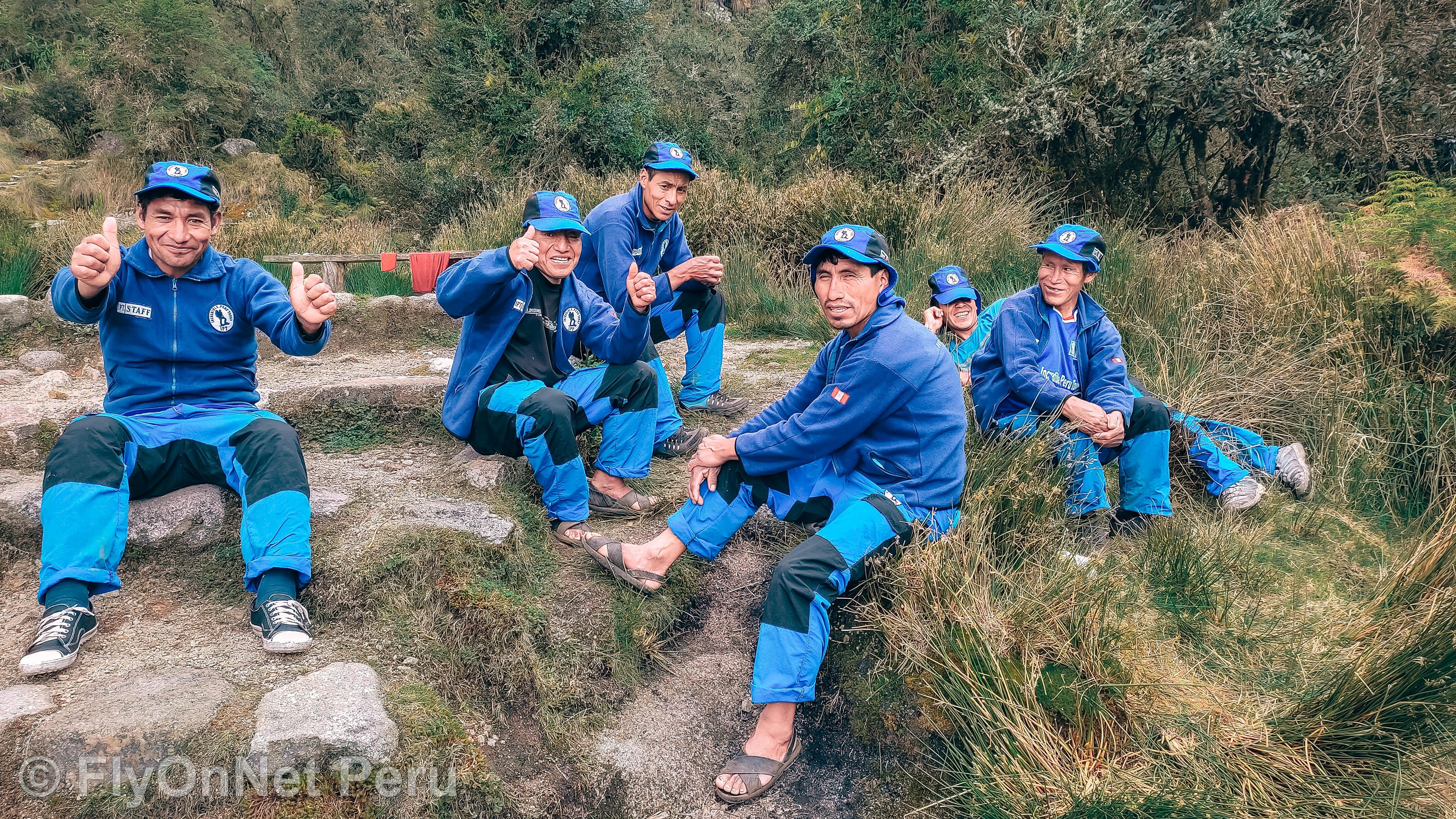 Fotóalbum: Our Team of Porters