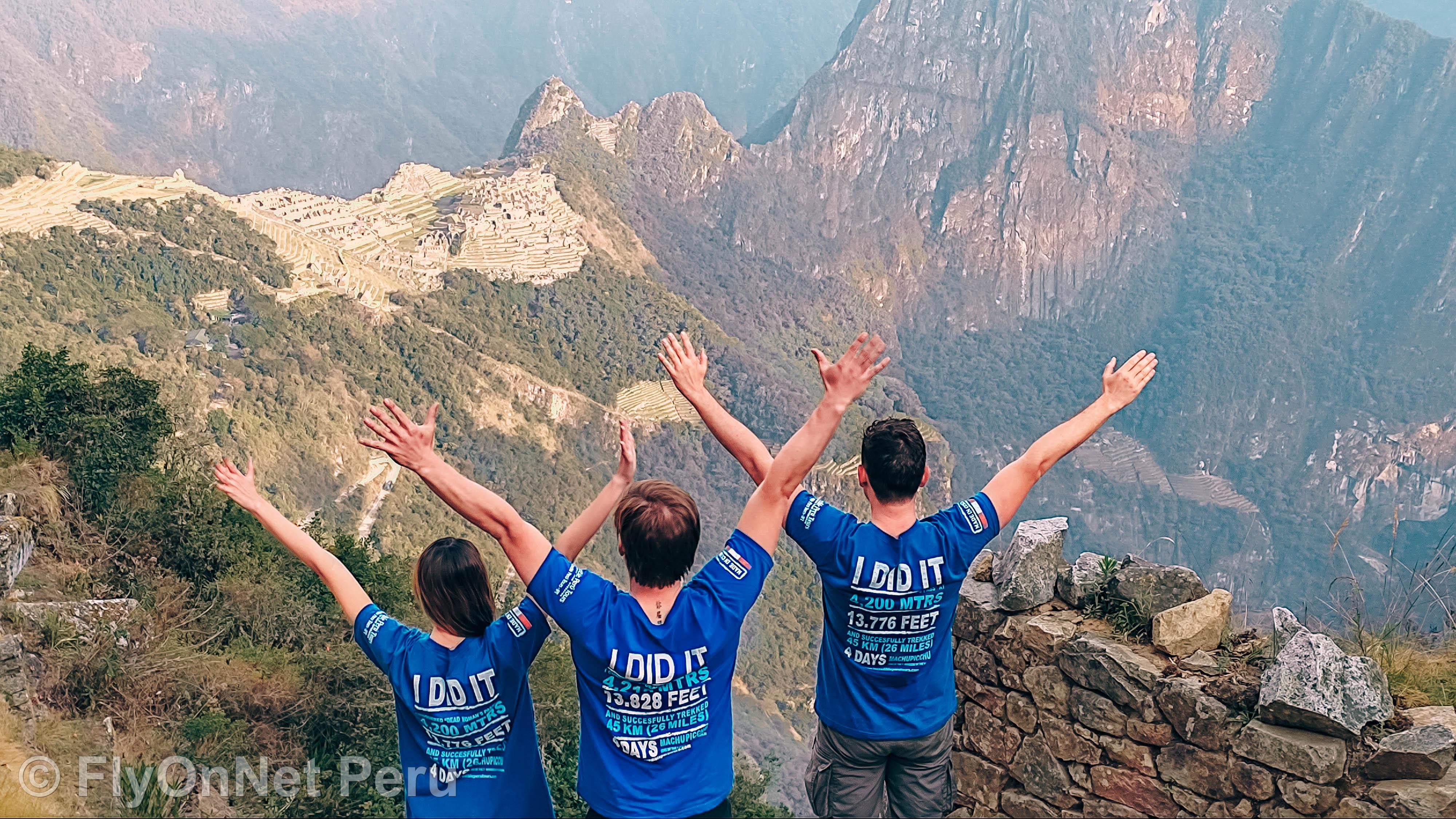 Fotóalbum: Arrival of the group of hikers at Machu Picchu